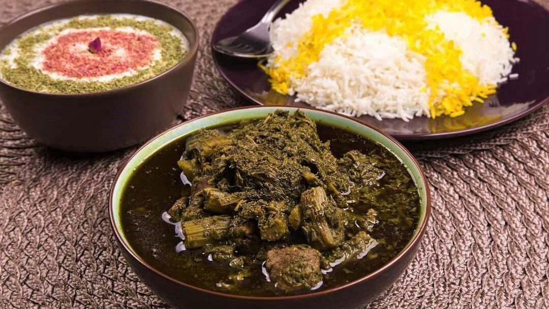 خورشت کنگر- طرز تهیه خورش کنگر خوشمزه با مرغ و گوشت