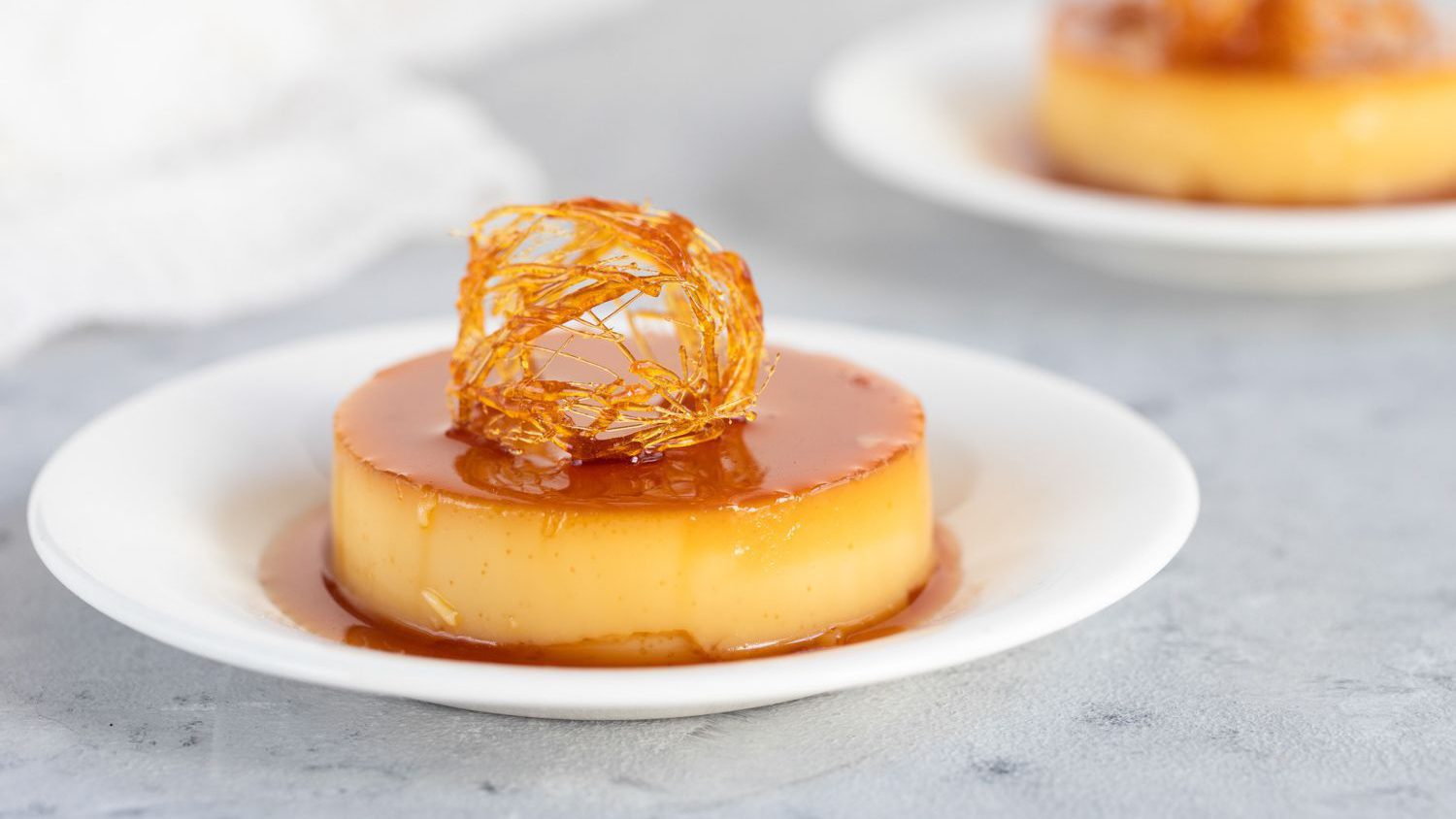 طرز تهیه کرم کارامل خوشمزه و خانگی به روش رستورانی