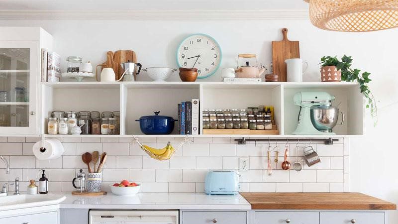 چیدمان وسایل آشپزخانه در کابینت