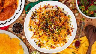 طرز تهیه شیرین پلو مجلسی با طعمی بینظیر به روش رستورانی