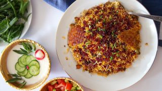 طرز پخت قیمه لاپلو مجلسی با گوشت چرخکرده