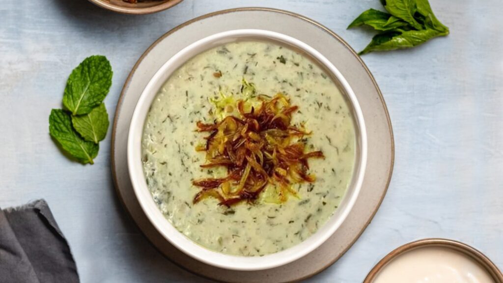 طرز تهیه آش یخ تبریزی خوشمزه به روش سنتی