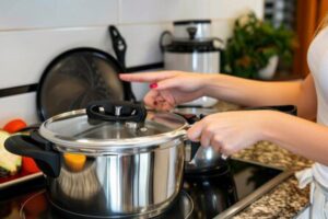 راهنمای طرز استفاده از زودپز سوپاپ‌دار