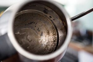 از بین بردن رسوب کتری با بهترین روش‌ها