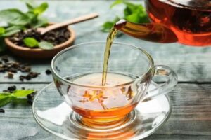 دم کردن چای؛ طرز تهیه چای ایرانی و خارجی + زمانبندی دقیق