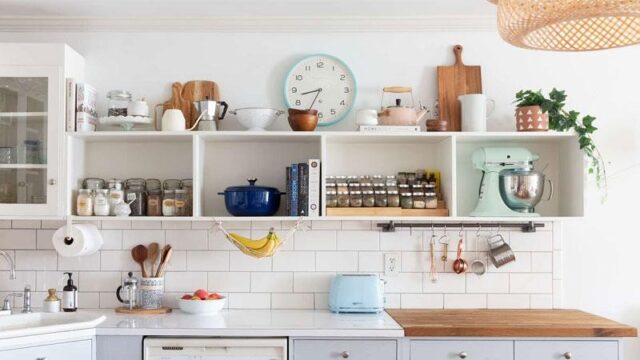 چیدمان وسایل آشپزخانه در کابینت